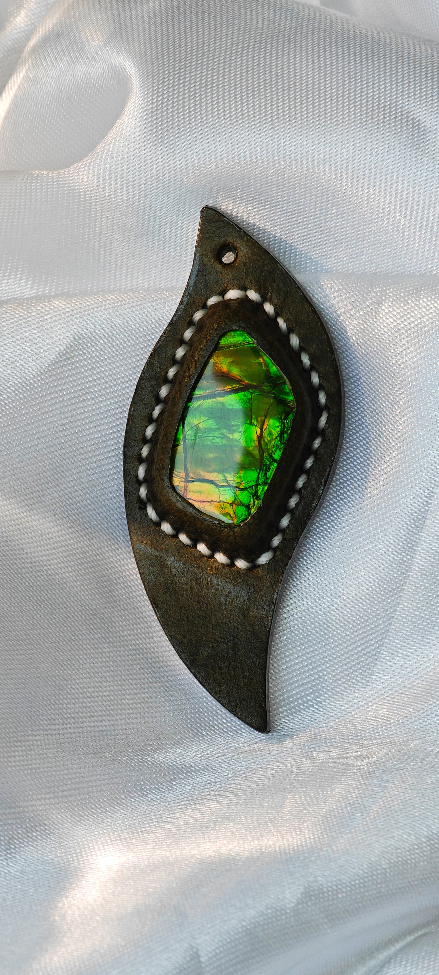 Italian Style Ammolite: Flowing Earth Colors and the Gentle Sound of the Wind（Limited Sale)