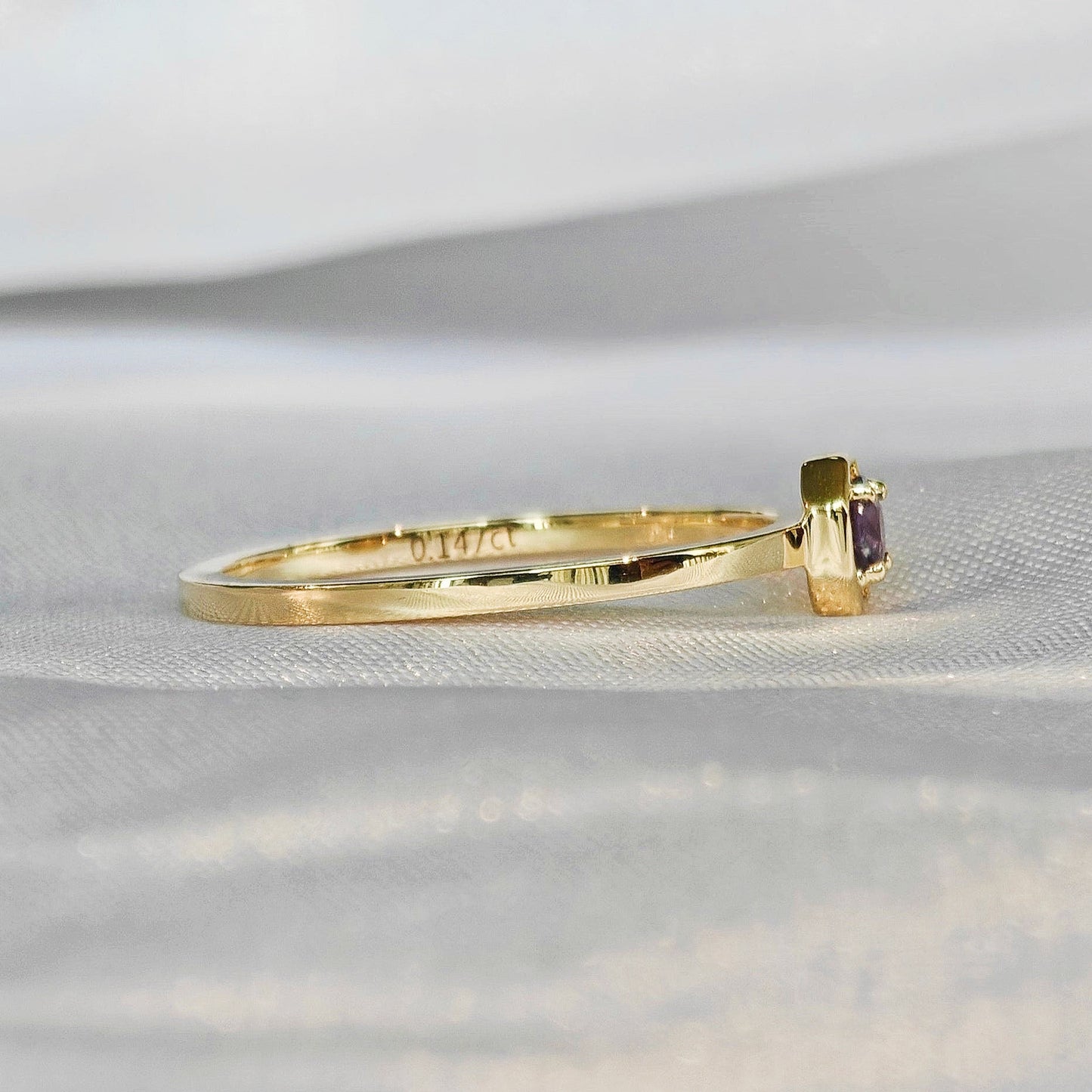 Purple Sapphire Polished Ring（Available Now）