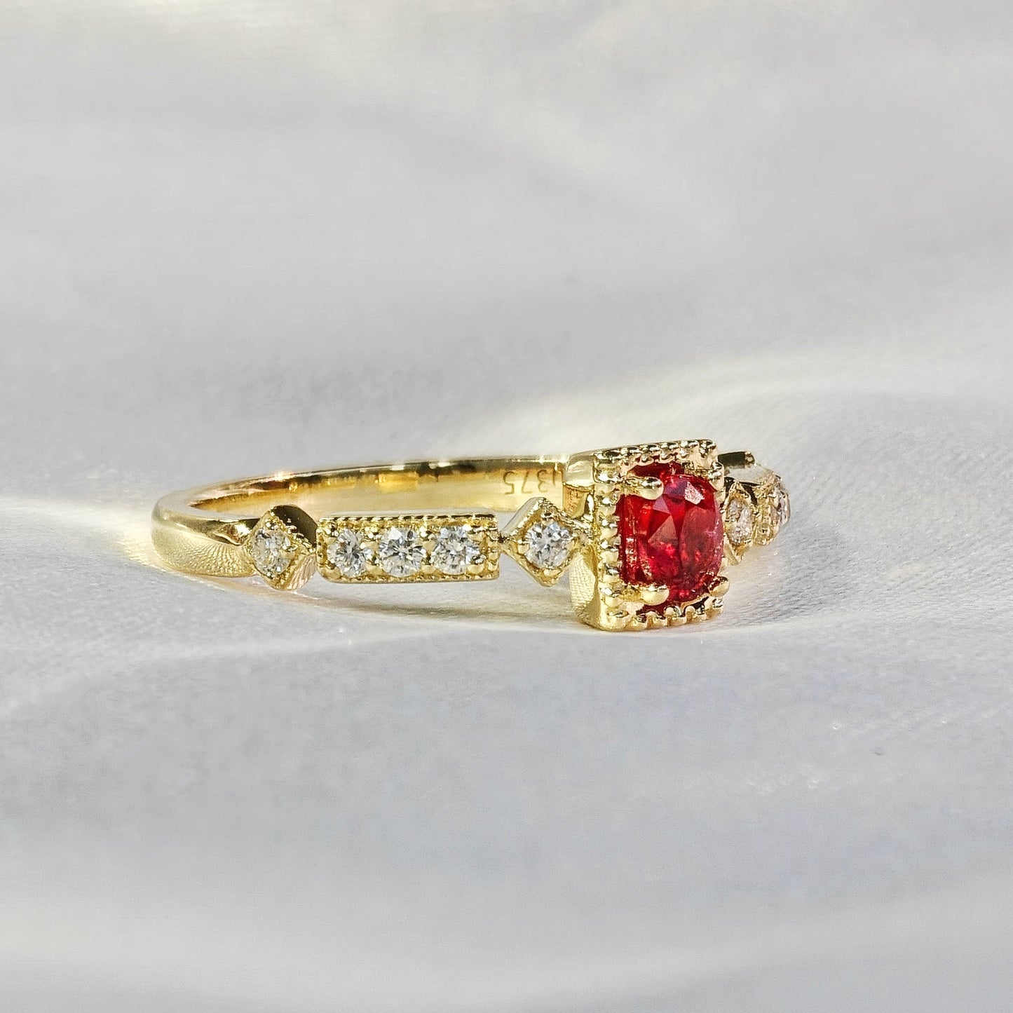 Red Spinel Polished Ring（Available Now）