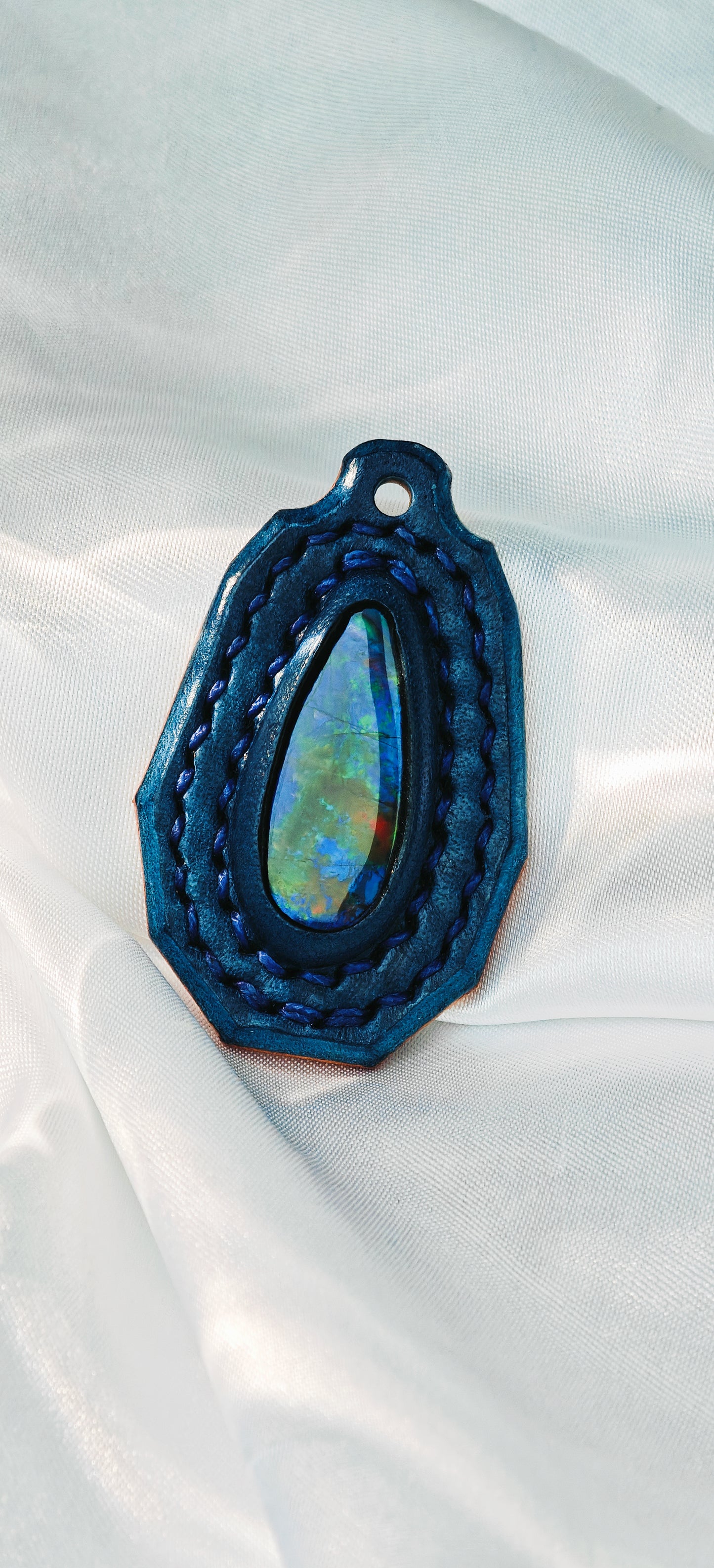 Handmade Italian Buttero Colored Top Layer Vegetable Tanned Leather Ammolite Pendant