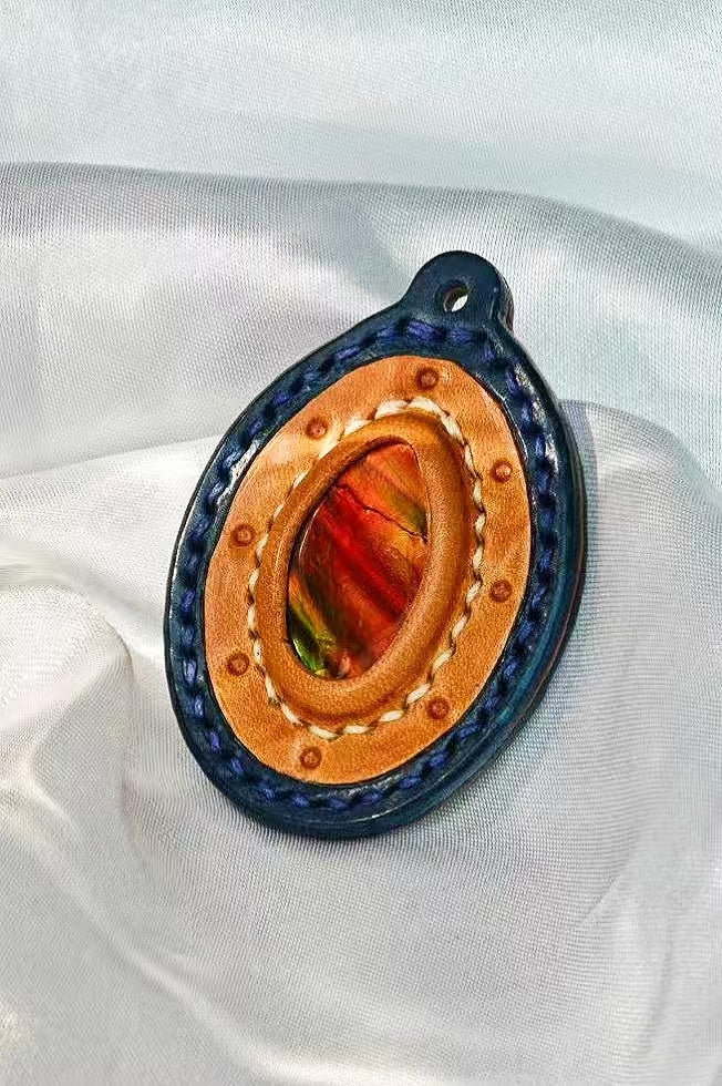 Oval Italian Buttero Vegetable Tanned Leather Ammolite Pendant